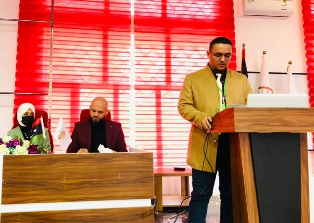 اليوم العلمي الأول لكلية طب وجراحة الفم والأسنان