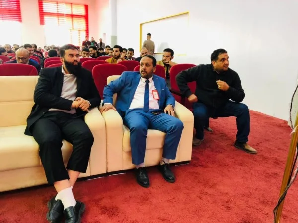 اليوم العلمي الأول لكلية طب وجراحة الفم والأسنان