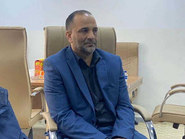جولة رئيس الجامعة في المكتبة المركزية