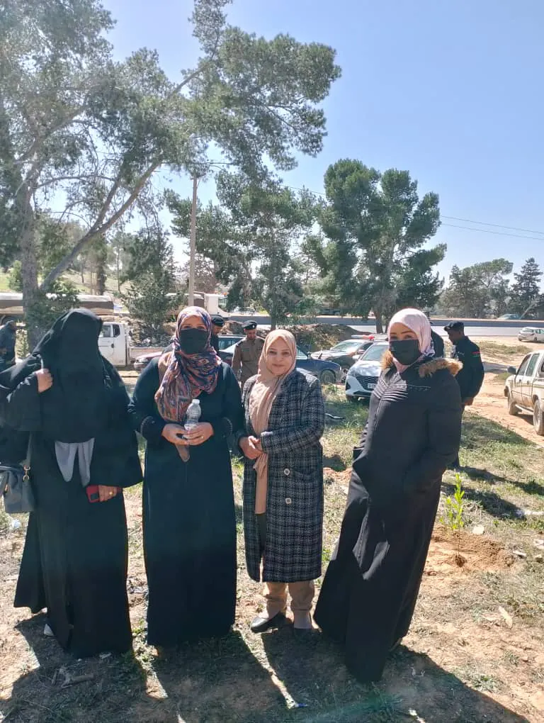 حملة تشجير برعاية وتنظيم مكتب دعم وتمكين المرأة بالجامعة