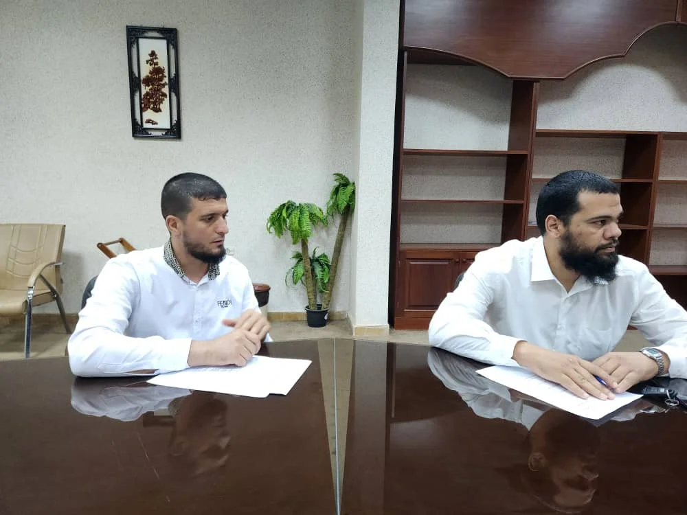 إجتماع مركز خدمة المجتمع والبيئة مع الأقسام التابع له بكليات الجامعة