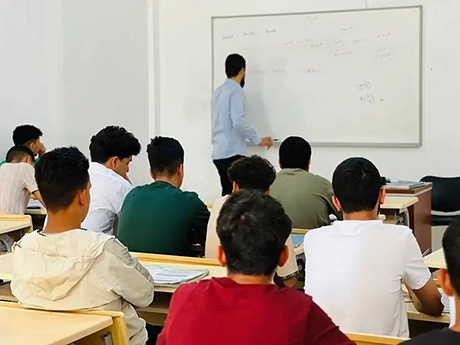 دورة تقوية مجانية بكلية اللغات 