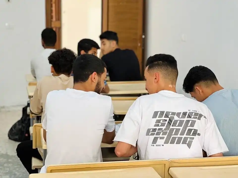 دورة تقوية مجانية بكلية اللغات