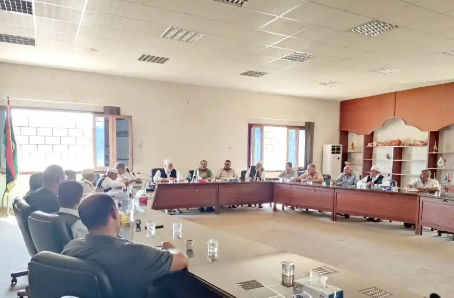 لقاء السيد رئيس الجامعة وحكماء وأعيان الجحاوات