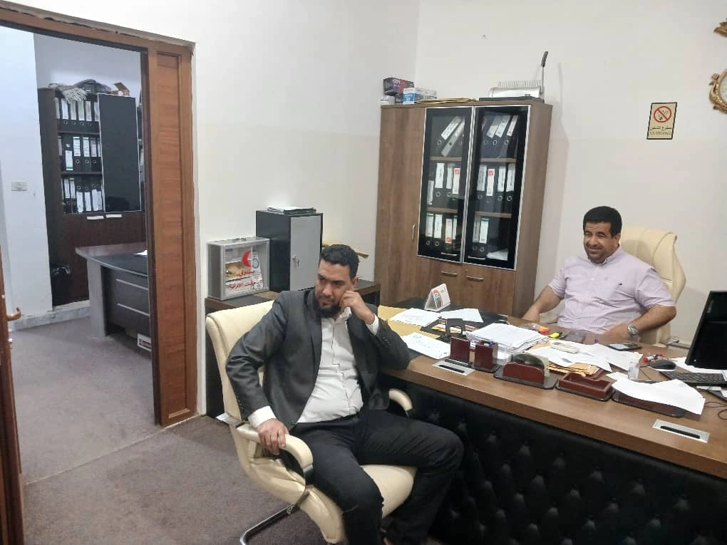 زيارة مدير إدارة ضمان الجودة بالجامعة رفقة أعضاء مجلس الجودة لبعض كليات الجامعة